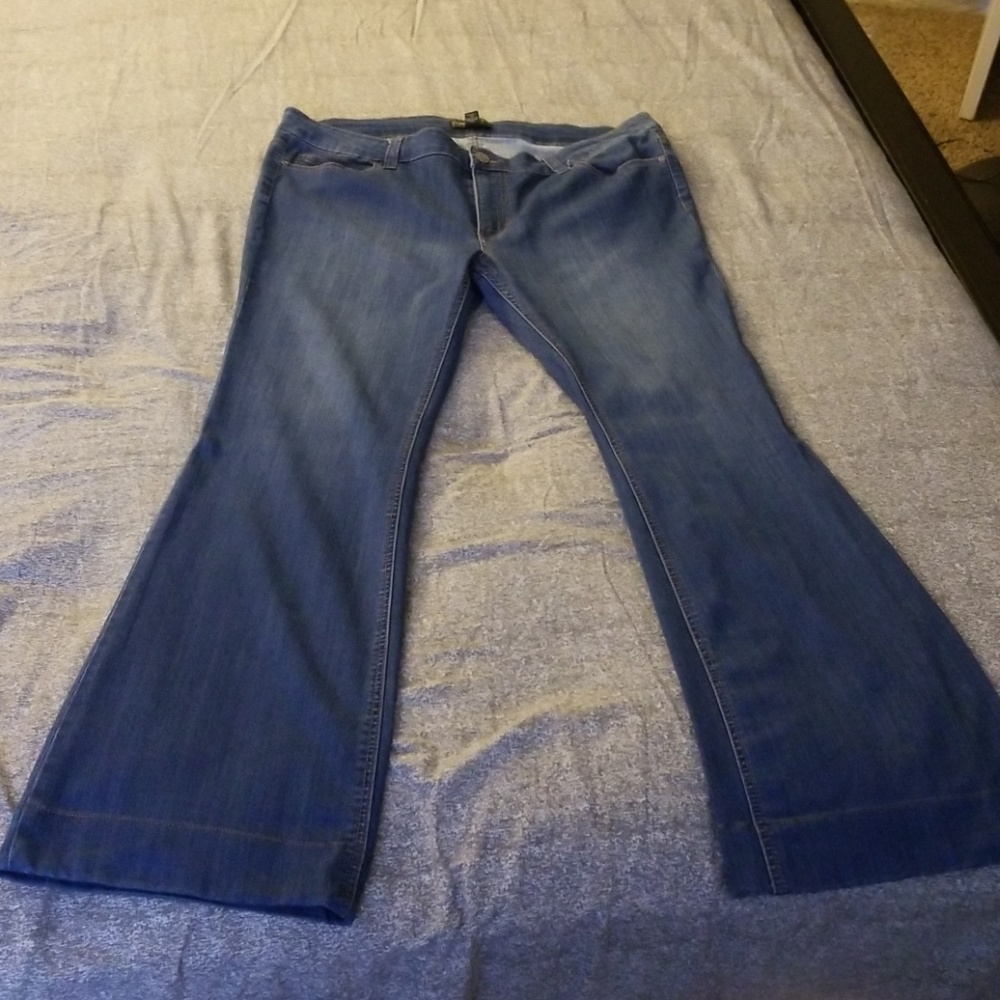 Women's Plus Size Jeans